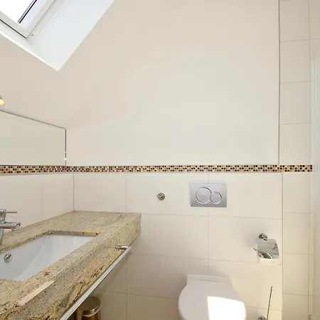 شقة Rex Rugia 11-6 Mit Gratis Sauna- Und Schwimmbadnutzung Im Ahoi Sellin *