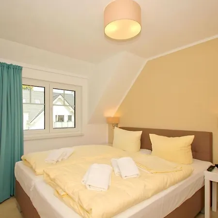 Strandnahe Mit Balkon, Gratis Nutzung Vom Ahoi Erlebnisbad Und Sauna In Sellin - Rex Rugia 11-6 * لوبه