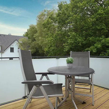 Rex Rugia 11-6 Mit Gratis Sauna- Und Schwimmbadnutzung Im Ahoi Sellin *
