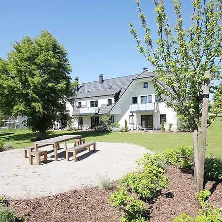 Rex Rugia 11-6 Mit Gratis Sauna- Und Schwimmbadnutzung Im Ahoi Sellin *